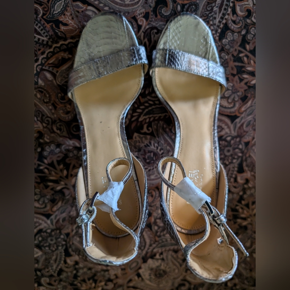 Michael Kors Elegant Silver Genuine Snake Skin Open-Toe Women's Sandals 6.5M